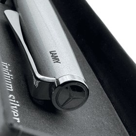 تصویر خودکار Mercedes-Benz 