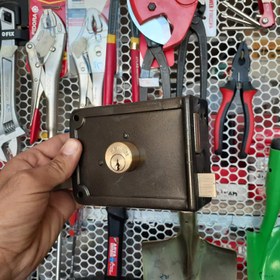 تصویر قفل حیاطی سپه کلید ساده بدون مقابل ا yard lock sepah yard lock sepah