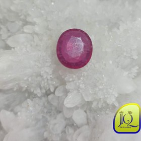 تصویر نگین یاقوت سرخ 