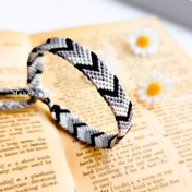 تصویر دستبند بافت جناقی 