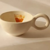 تصویر فنجان طرح لاله زرد 