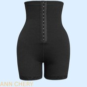 تصویر گن شلوارکی لاغری زنانه آنچری قزن‌دار 