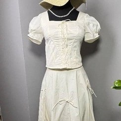 تصویر کراپ زنانه برند only کد 0021 