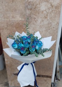 تصویر دسته گل رز ابی 