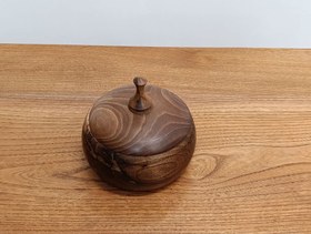 تصویر قندان چوبی خراطی 