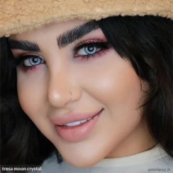 تصویر لنز طبی رنگی سالانه مون کریستال طوسی یخی 
