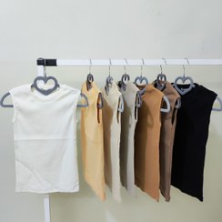 تصویر تاپ یقه گرد ساده سایز آزاد رنگ مشکی 