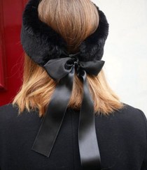 تصویر هدبند خز روبانی 