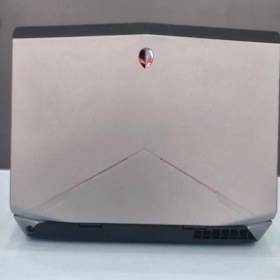 تصویر لپ تاپ الین ویر مدل P39G001 با پردازنده Core i7 و حافظه ۸ گیگابایت و SSD ۲۵۶ گیگابایت 