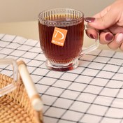 تصویر استکان چایخوری پایه دار دلی مدل شیاردار ۶ تایی 