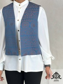 تصویر وست آستردار رنگ آبی 