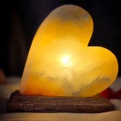 تصویر آباژور سنگ نمک قلب gh 