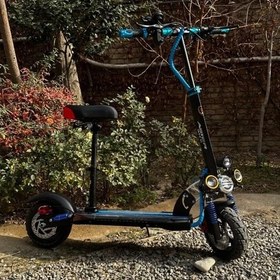 تصویر اسکوتر برقی رورو مدل صندلی دار افرودی 
