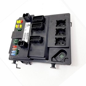 تصویر برد یونیت الکترونیکی CCN سمند (8 سوکت)، برند Continental 