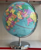 تصویر کره زمین سایز ۳۰ با پایه فلزی کد ۱۲۸ 