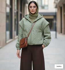 تصویر پافر زنانه ضدآب و آستردار گرم و سبک 