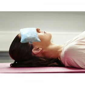 تصویر بالشتک چشم 