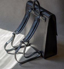 تصویر کوله "بیسیک" - مشکی 