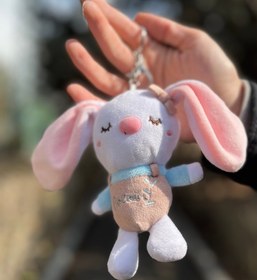 تصویر آویز عروسک خرگوش 
