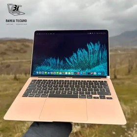 تصویر لپ تاپ 13 اینچی اپل Apple مدل MacBook Air (2020) Retina 