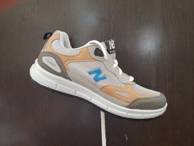 تصویر کتونی ۱۰۳۰ 