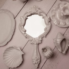 تصویر آینه دستی صدفی 
