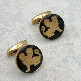 تصویر دکمه سرآستین شیر بالدار 