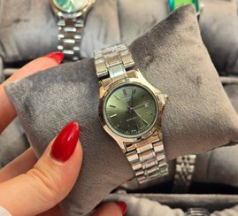 تصویر ساعت کاسیو سبز زیتونی 