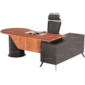 تصویر میز مدیریتی پایه ستون دار کد 505 