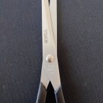 تصویر قیچی اصلاح تیتانیوم 