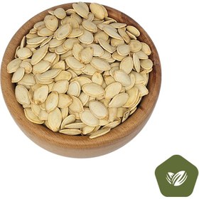 تصویر تخمه کدو گوشتی بو داده با نمک 