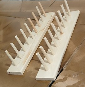 تصویر استند چوبی نخ ودوک خیاطی Wooden stand for sewing thread and bobbin