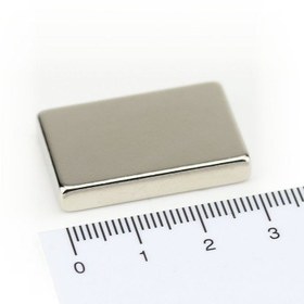 تصویر آهنربا نئودیمیوم مستطیلی سایز 20*30 میلیمتر ا Rectangular neodymium magnet Rectangular neodymium magnet