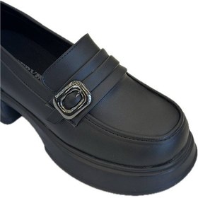 تصویر لوفر زنانه سگک کمربندی چرمی 