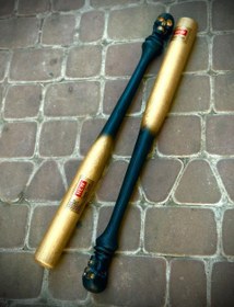 تصویر چوب بیسبال جمجمه 