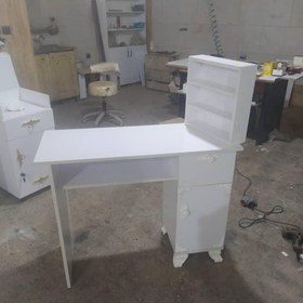 تصویر میز ناخن 