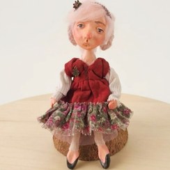 تصویر عروسک روسی دست‌ساز مدل مندونه 