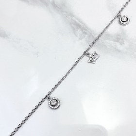 تصویر پابند نقره زنانه مدل آویز تاج 