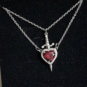 تصویر ست جواهرات قلب و شمشیر با جنس استیل 