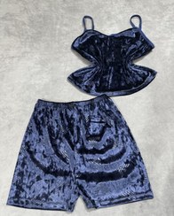 تصویر تاپ و شورتک مخمل 