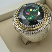 تصویر انگشتر نقره دستساز قواره درشت مزین به سنگ موزانایت روسی درجه 1 کار استاد سید ذبیح 