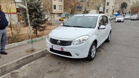 تصویر رنو ساندرو مدل 1397 ا اتوماتیک اتوماتیک