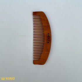 تصویر شانه چوبی مدل منحنی 