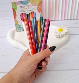 تصویر خط چشم رنگی بیوتی 