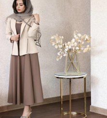 تصویر کت و دامن اسرا کت سفید دامن مشکی فری سایز مناسب ۳۸ تا ۴۸ 