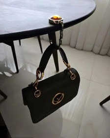 تصویر هنگر کیف 