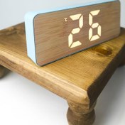 تصویر ساعت رومیزی دیجیتالی طرح چوب 