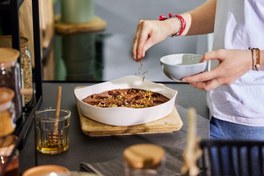 تصویر تابه مربع لبه دار لومینارک فرانسه 