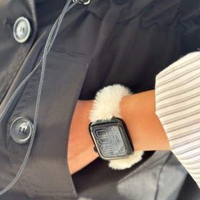 تصویر بند اپل واچ خز دار سفید 