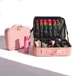 تصویر کیف آرایشی صورتی 